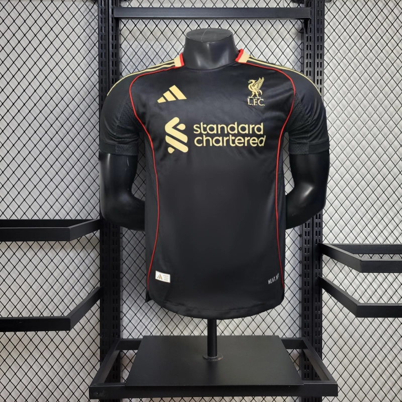 LIVERPOOL BLACK 25/26 MAN (PLAYER VERSION)