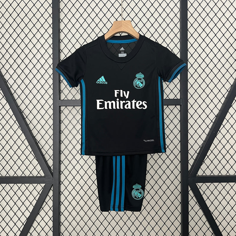 REAL MADRID II 17/18 KID'S SET (RETRO)