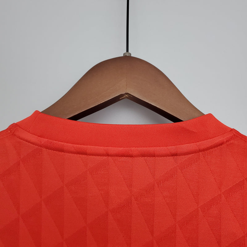 LIVERPOOL I 2010  MAN (RETRO)