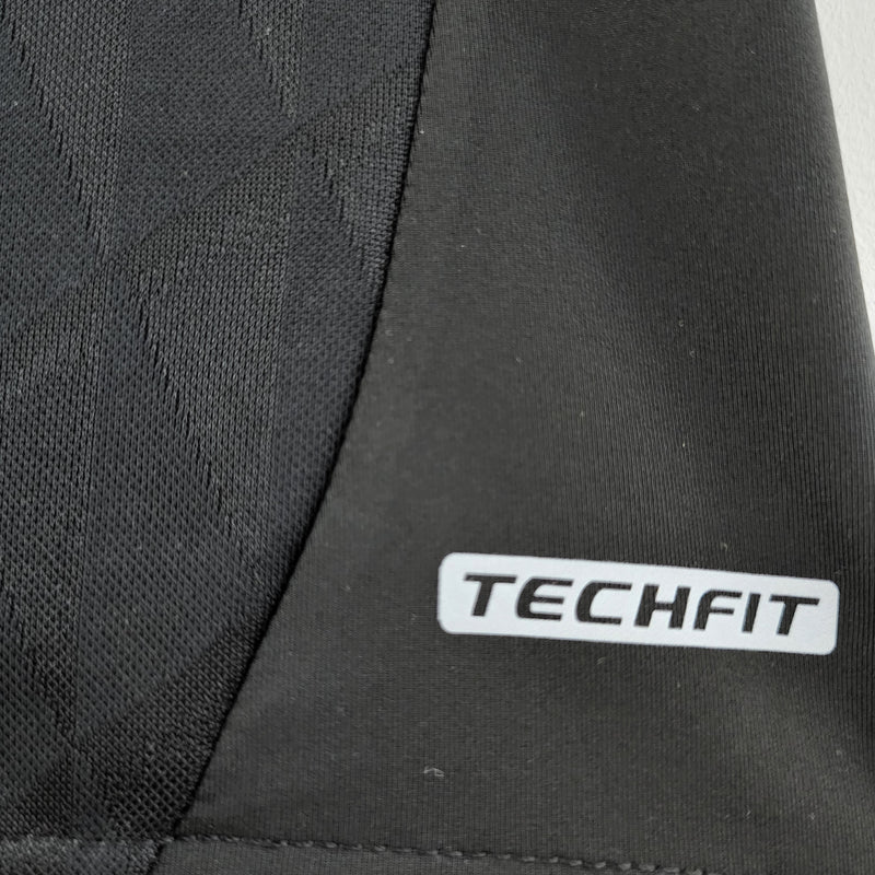 LIVERPOOL II 2010  MAN (RETRO)