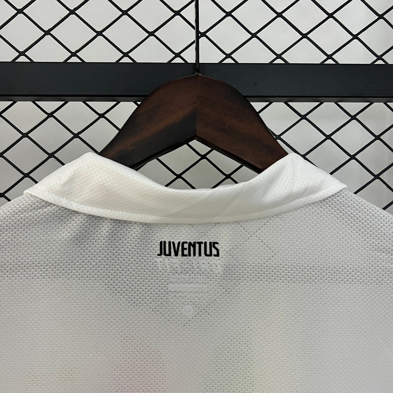 JUVENTUS II 10/11 MAN (RETRO)