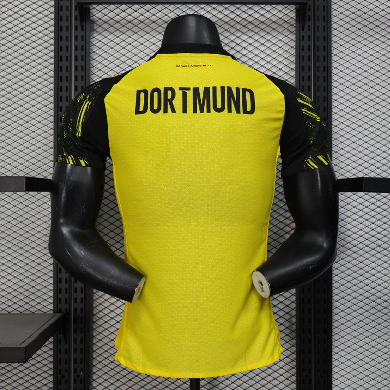 BORUSSIA DORTMUND I 25/26 MAN (PLAYER VERSION)
