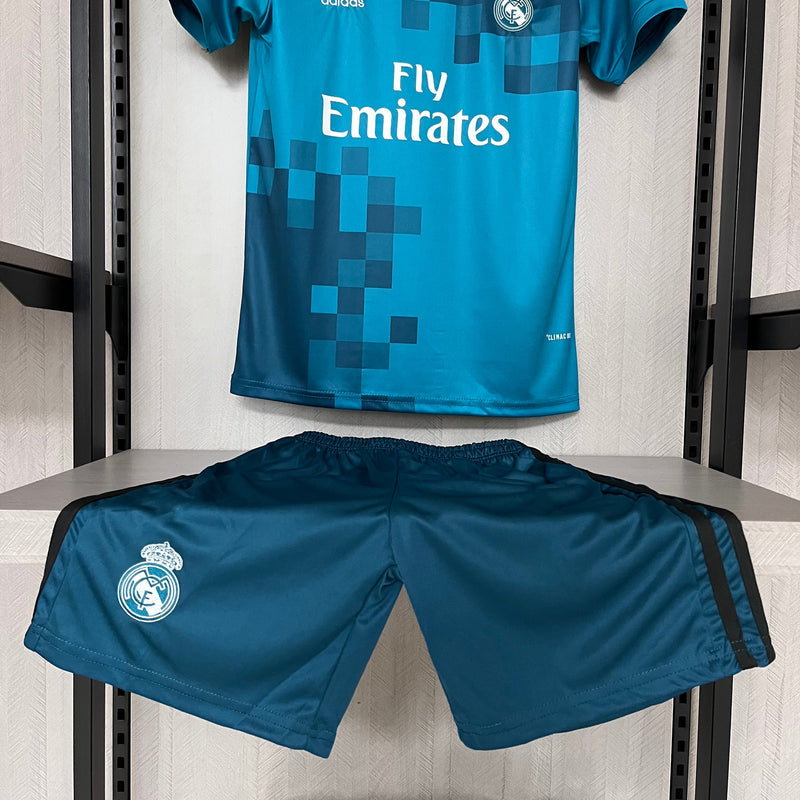 REAL MADRID III 17/18 KID'S SET (RETRO)
