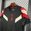 MANCHESTER UNITED BLACK 24/25 MAN