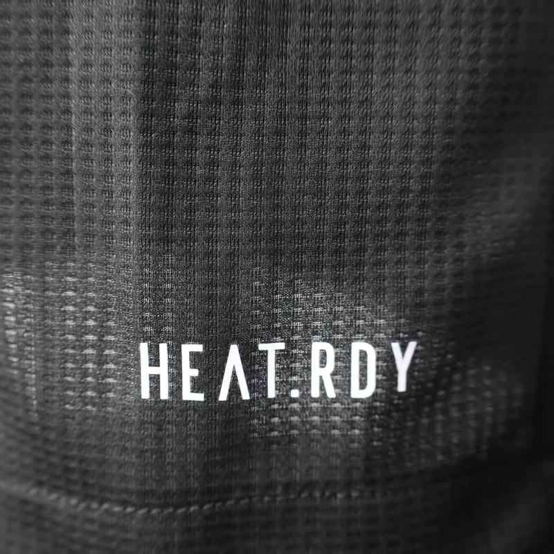 LIVERPOOL GOALKEEPER I 25/26 MAN (PLAYER VERSION)