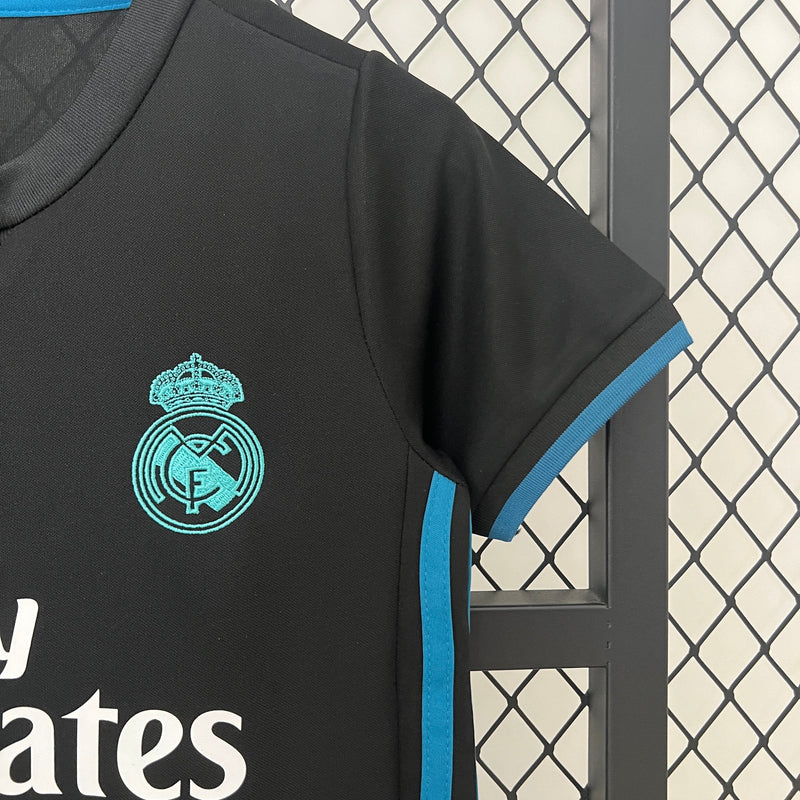 REAL MADRID II 17/18 KID'S SET (RETRO)