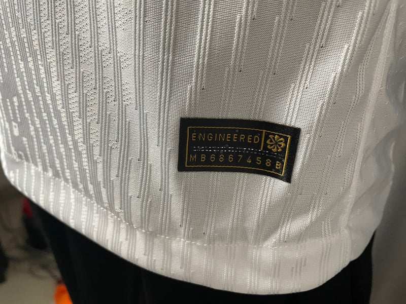 BARCELONA WHITE COLDPLAY EDITION 25/26 MAN (PLAYER VERSION)