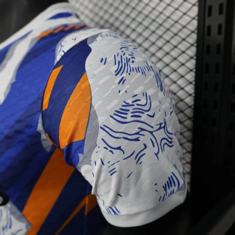 REAL MADRID LIMITED EDITION II 25/26 MAN (PLAYER VERSION)