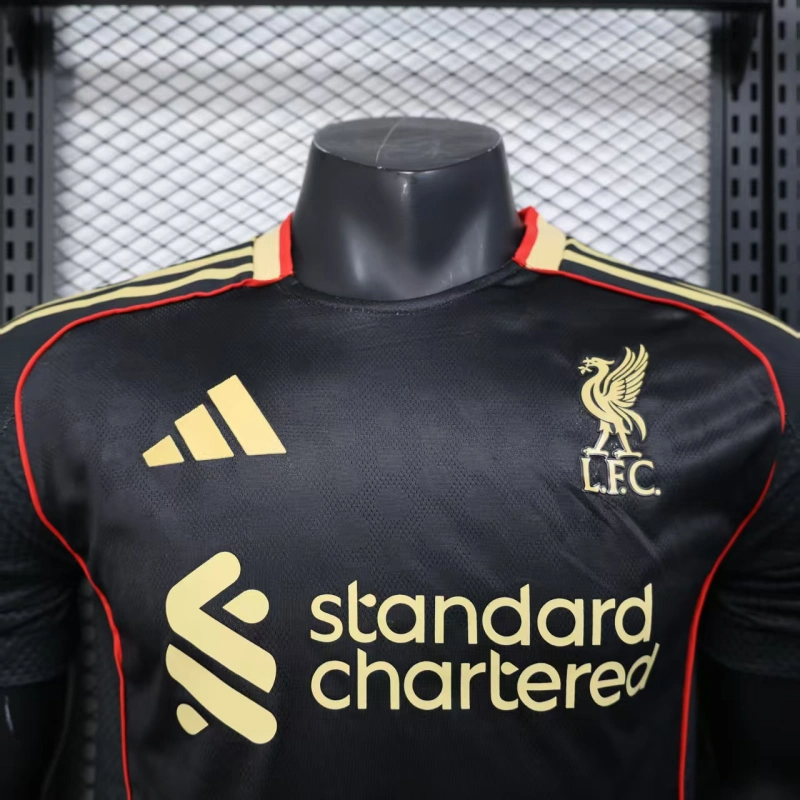 LIVERPOOL BLACK 25/26 MAN (PLAYER VERSION)