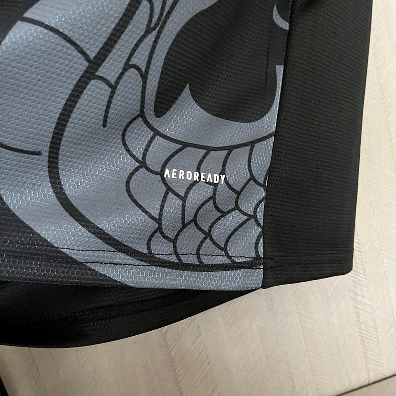 ASTON VILLA BLACK 25/26 MAN