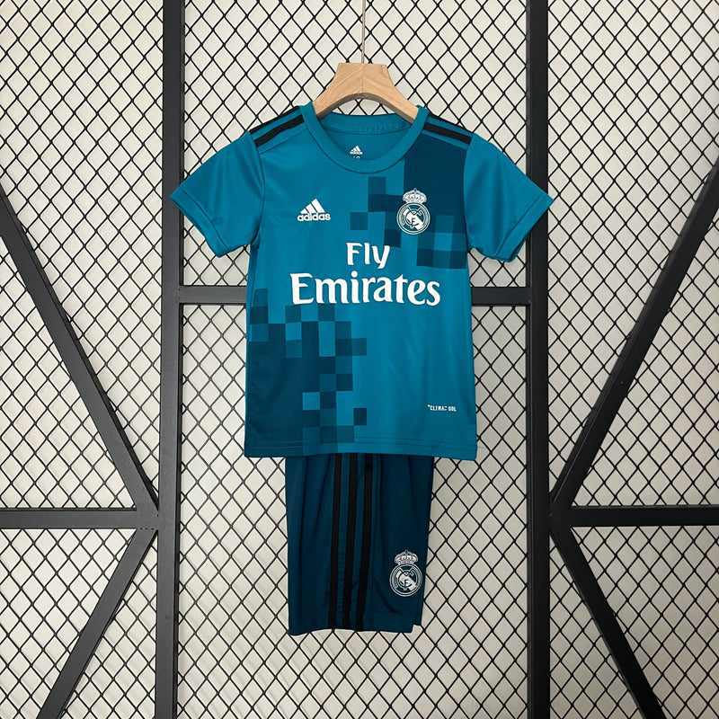 REAL MADRID III 17/18 KID'S SET (RETRO)