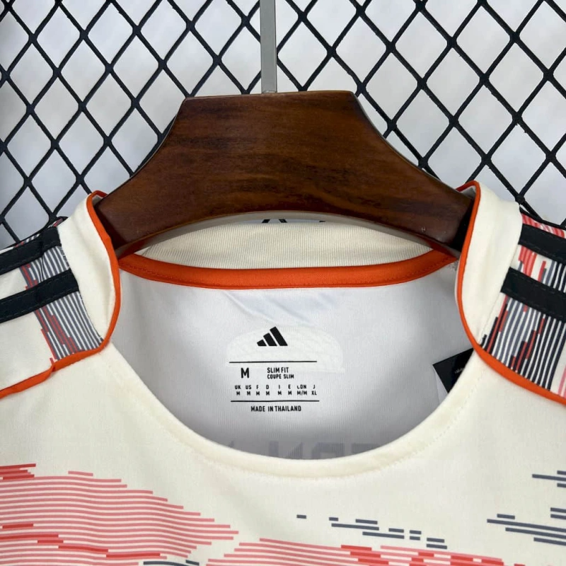 BAYERN MUNICH III 25/26 MAN