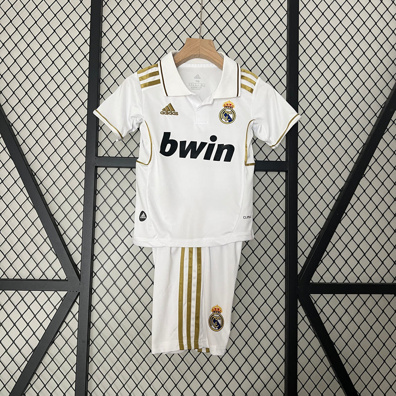 REAL MADRID I 11/12 KID'S SET (RETRO)