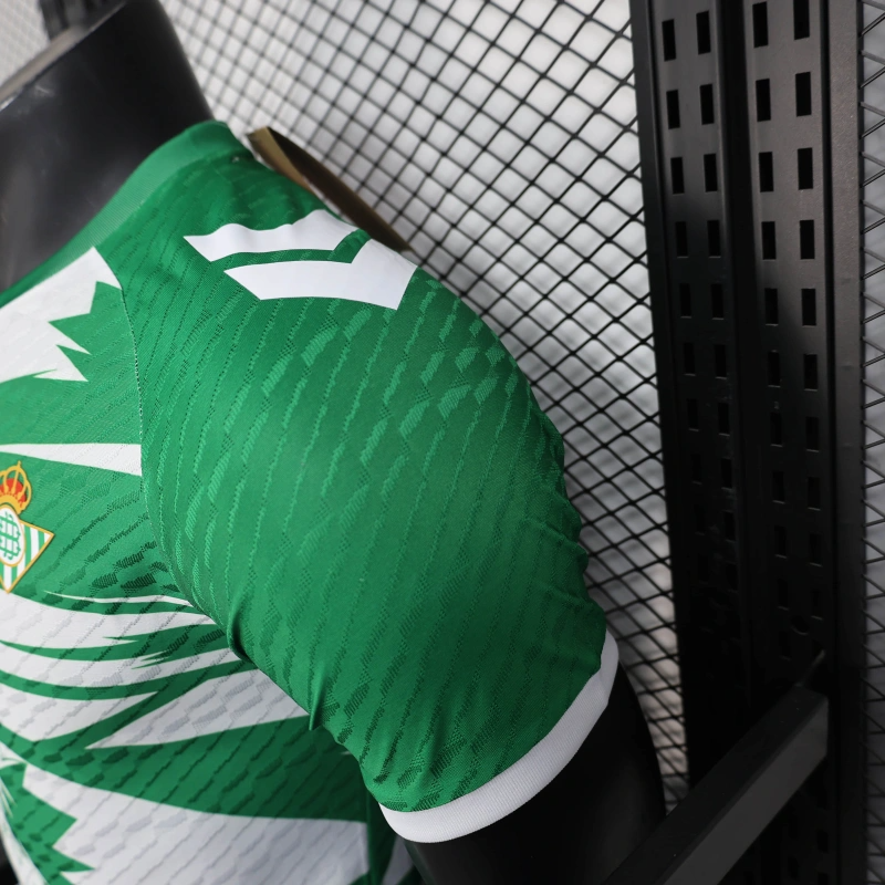 REAL BETIS NARUTO EDITION 25/26 MAN (PLAYER VERSION)