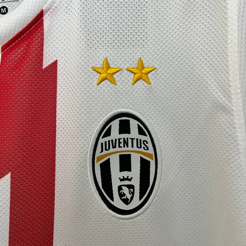 JUVENTUS II 10/11 MAN (RETRO)