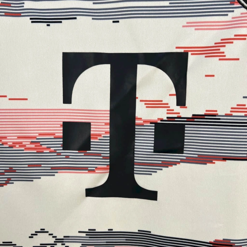 BAYERN MUNICH III 25/26 MAN