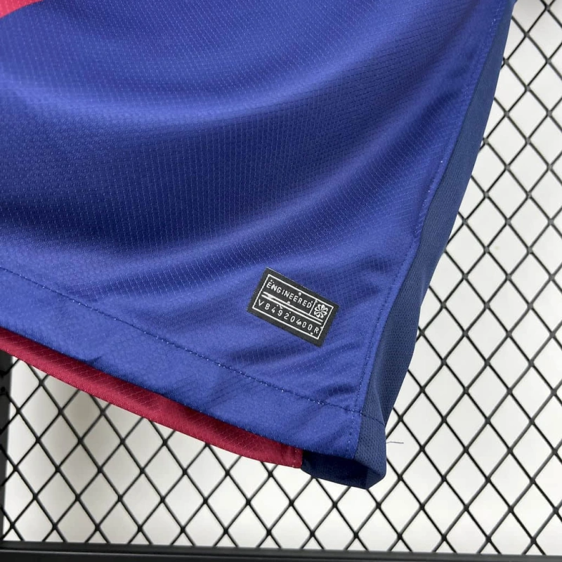 BARCELONA I TAYLOR SWIFT 24/25 MAN