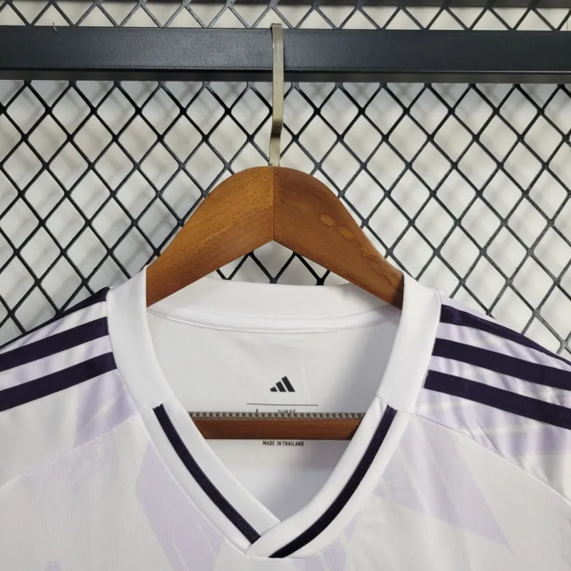 MANCHESTER UNITED WHITE SPECIAL EDITION 25/26 MAN