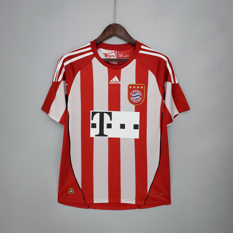 BAYERN MUNICH I 10/11 MAN (RETRO)