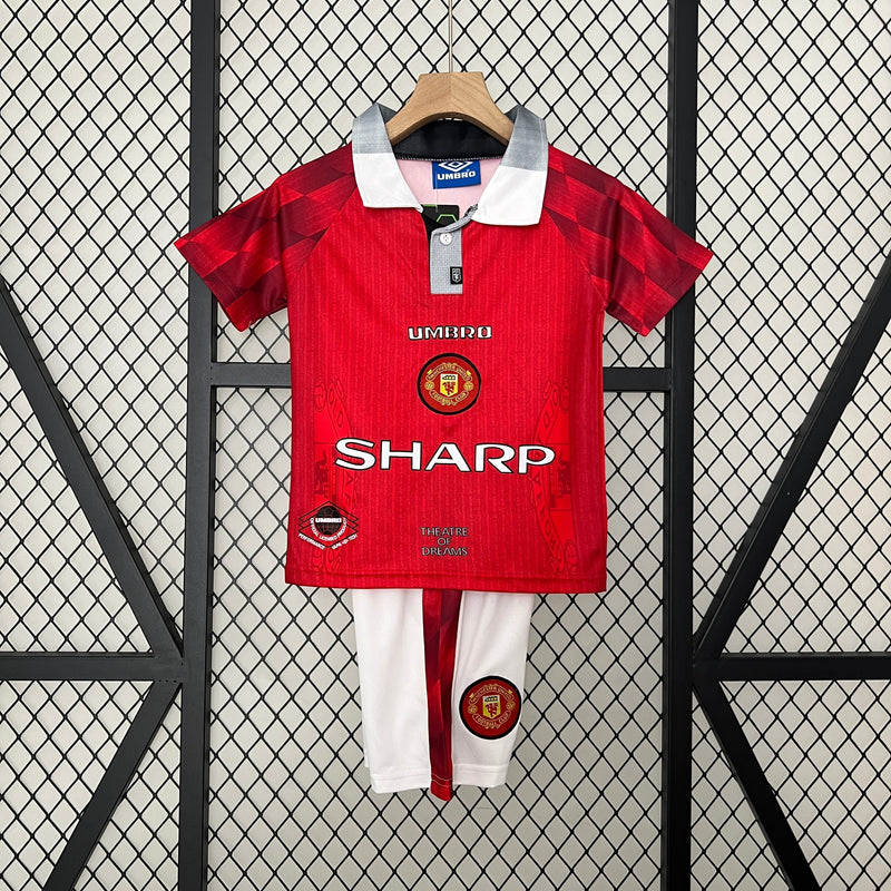 MANCHESTER UNITED I 96/97 KID'S SET (RETRO)