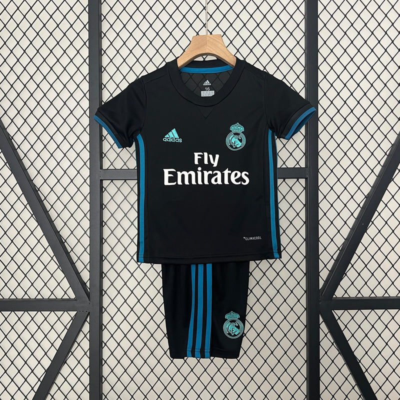 REAL MADRID II 17/18 KID'S SET (RETRO)