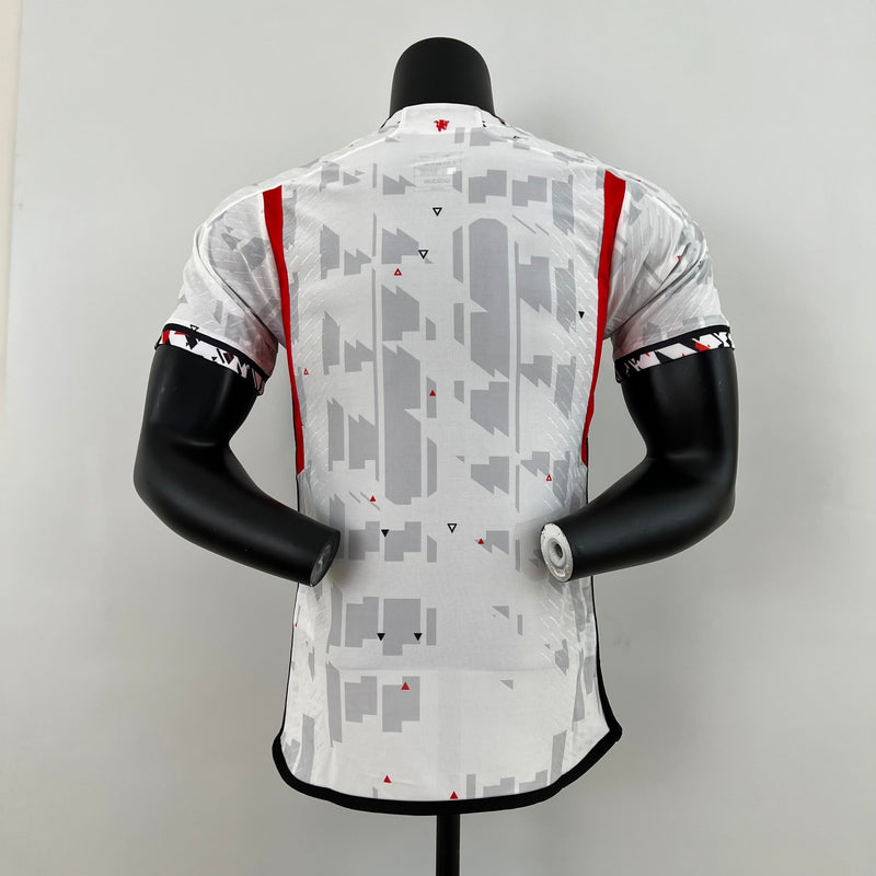 MANCHESTER UNITED SPECIAL EDITION II 23/24 MAN (PLAYER VERSION)