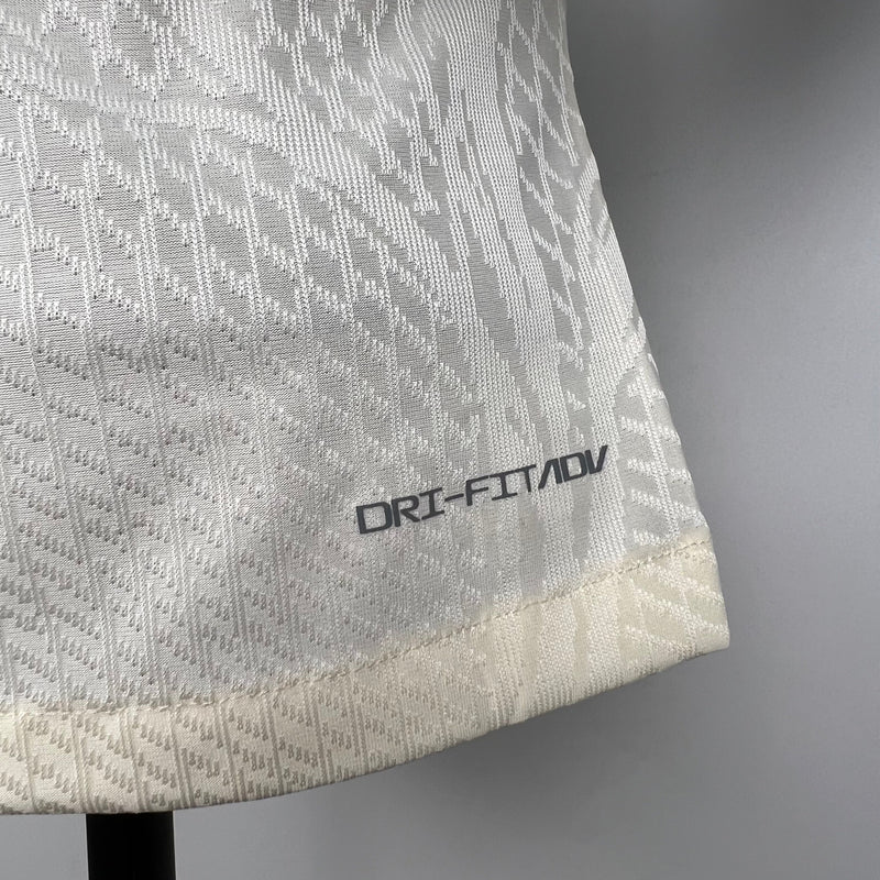 PSG TRAINING II 23/24 MAN (PLAYER VERSION)