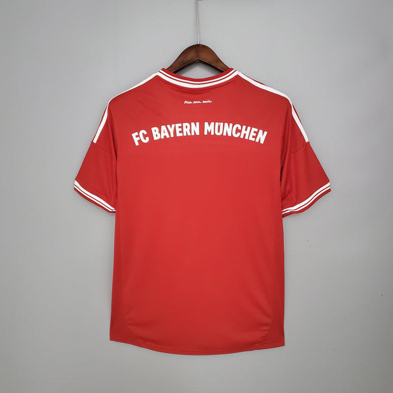 BAYERN MUNICH I 13/14 MAN FINAL CHAMPIONS (RETRO)