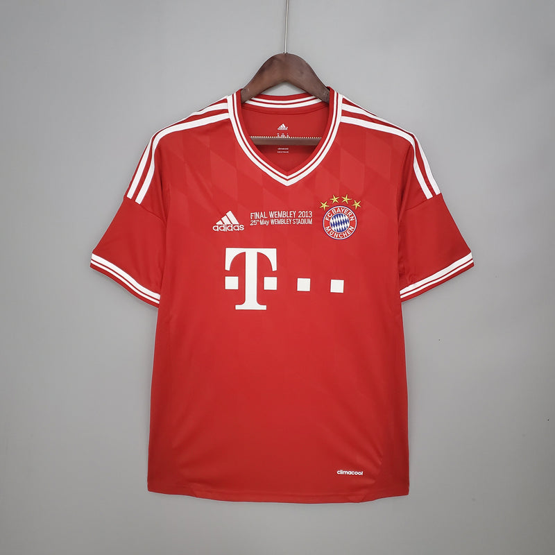 BAYERN MUNICH I 13/14 MAN FINAL CHAMPIONS (RETRO)