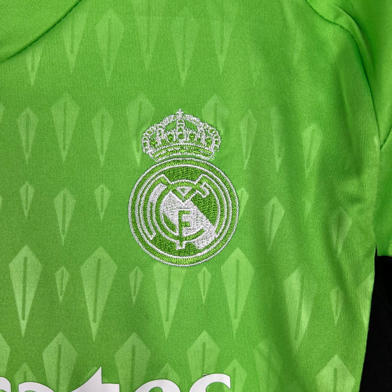 REAL MADRID GOALKEEPER I 23/24 KID'S SET