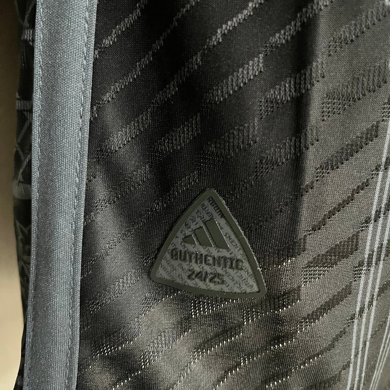 REAL MADRID SPECIAL EDITION BLACK 24/25 MAN (PLAYER VERSION)