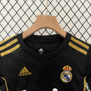 REAL MADRID II 11/12 KID'S SET (RETRO)